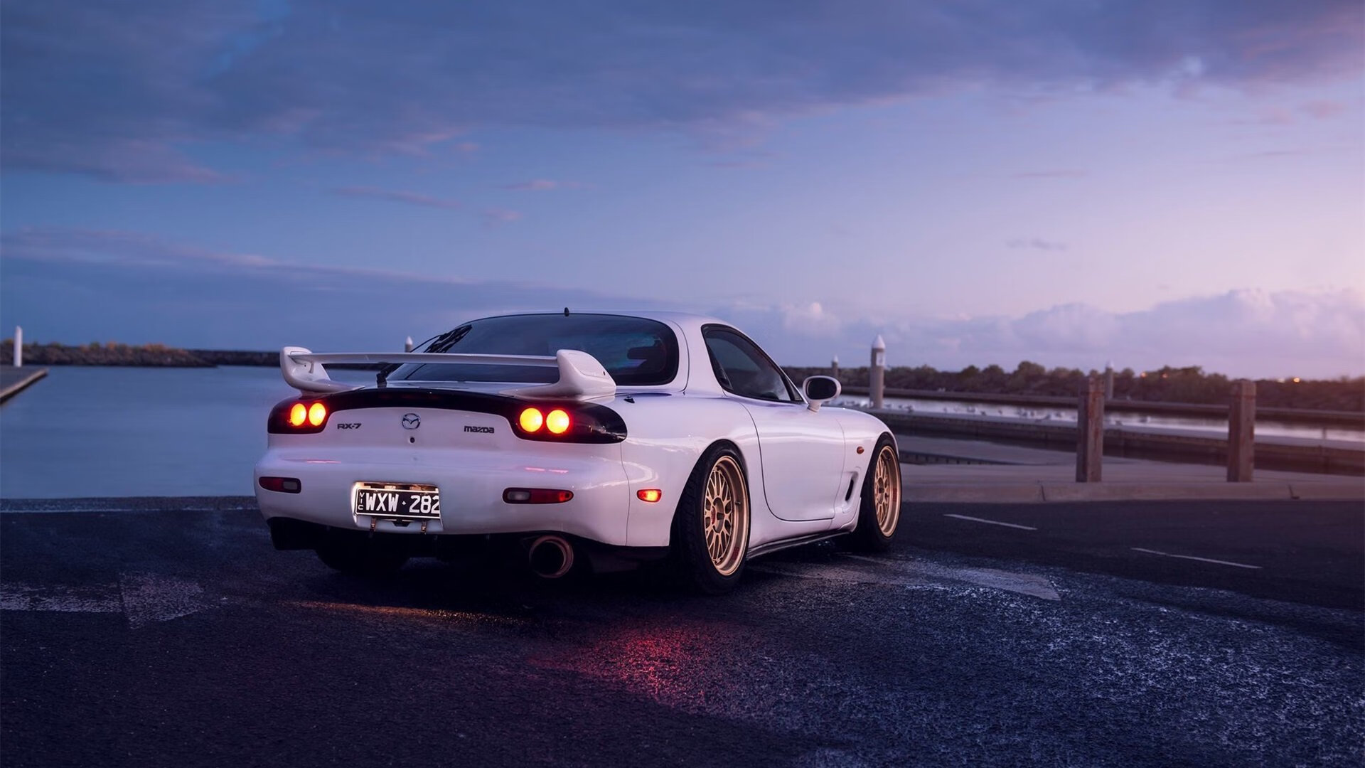 马德里竞技主场0-3不敌巴塞罗那,遭遇失利,马德里竞技对巴塞罗那的比分预测